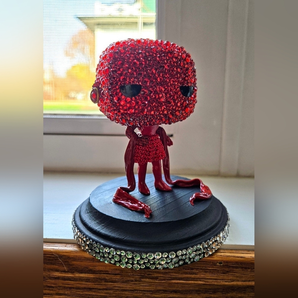 Custom Schiaparelli Doja Cat Funko Pop
